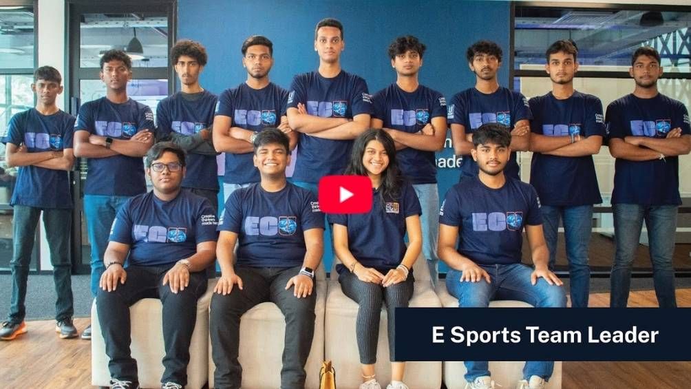 Play Video - E Sports Team Leader